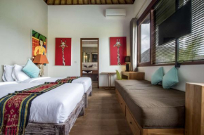 Luxury 12 Bedroom Villa with Private Pool, Bali Villa 2081